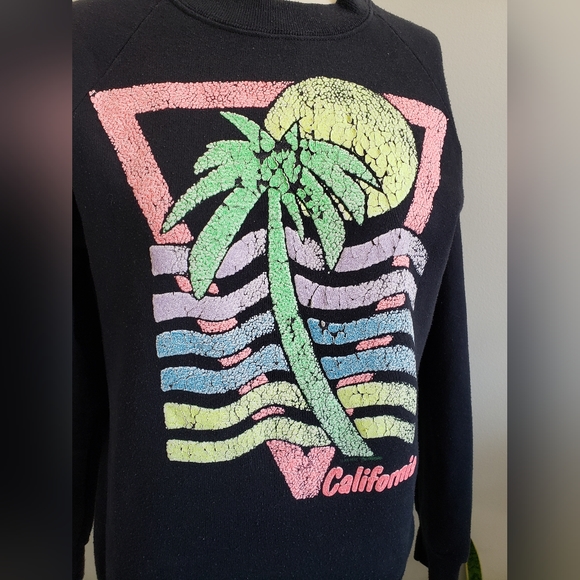 VINTAGE California pullover sweatshirt with neon graphic - Picture 5 of 8